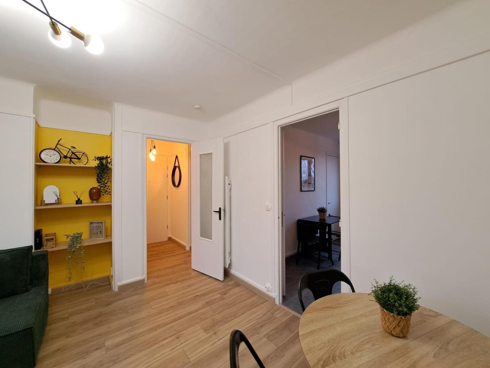 Appartement Cosy Au Coeur De Реймс Екстер'єр фото