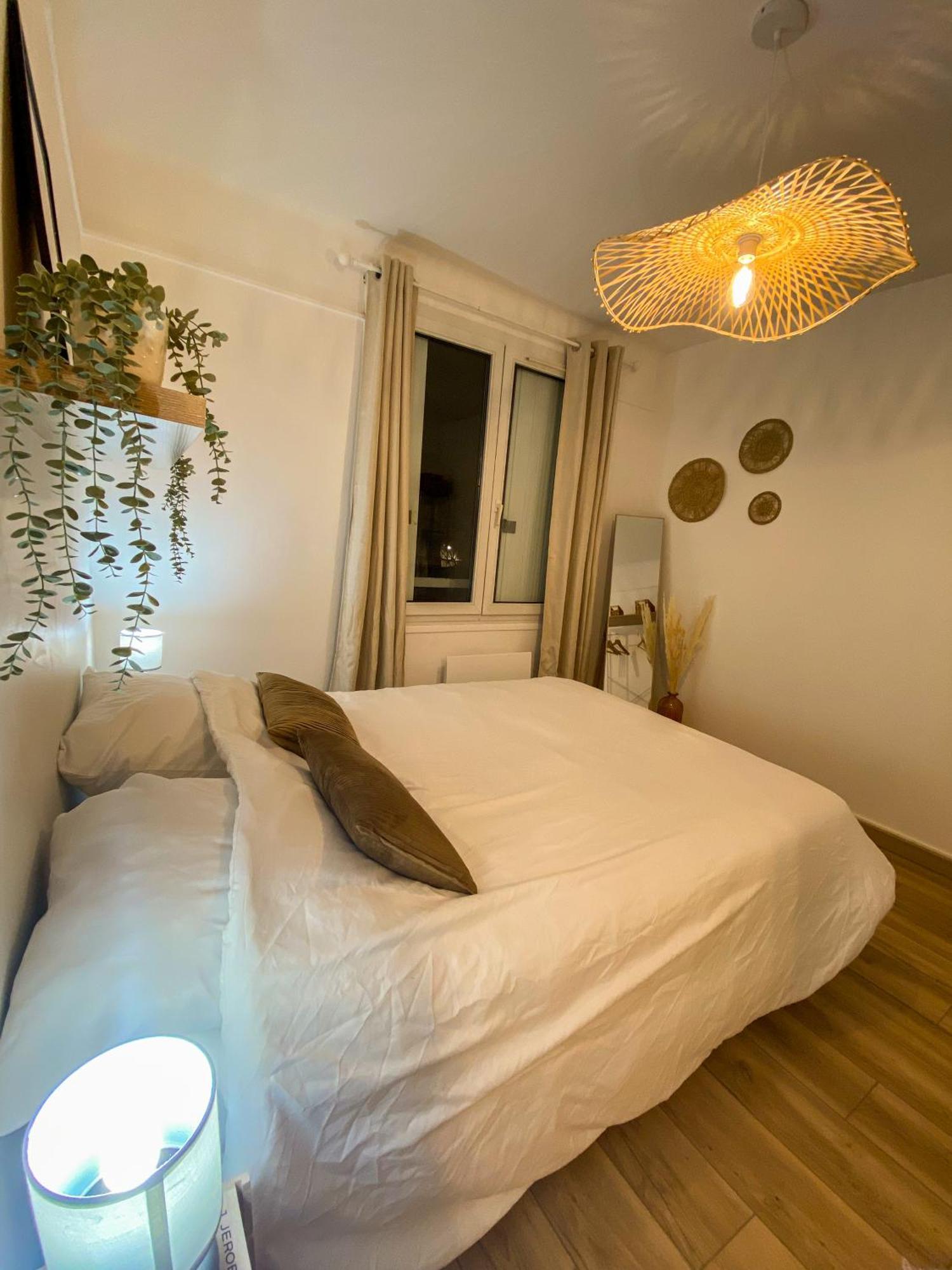 Appartement Cosy Au Coeur De Реймс Екстер'єр фото